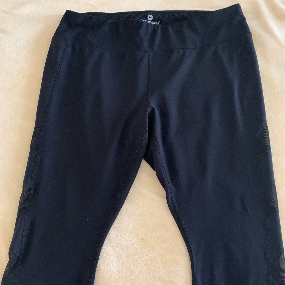 90 Degree capri athletic pants